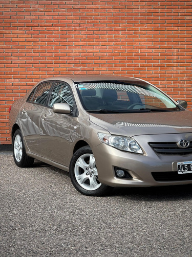 Toyota Corolla 1.8 Xei At