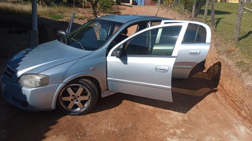 Astra Sedan 2007