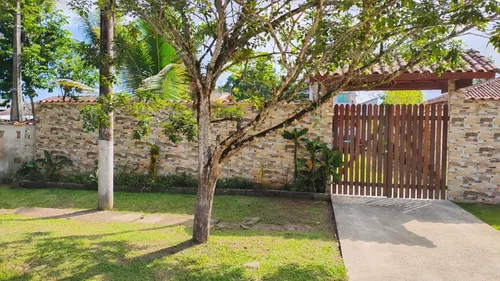 Ótima Casa À 800 Metros Da Praia
