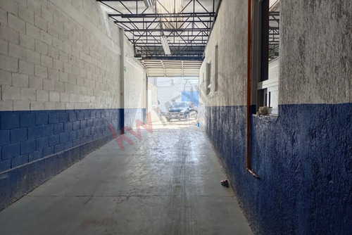 Bodega De 654 M2 En Venta En Colonia Granjas