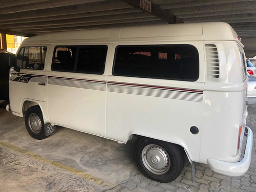Volkswagen Kombi 2012 1.4 Lotação Total Flex 3p