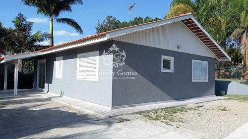 Imagem 7 de 14 de 1.500 M², Condomínio Fechado, Casa Em Alvenaria E Piscina !