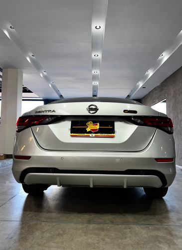 Nissan Sentra 2.0 Advance Cvt