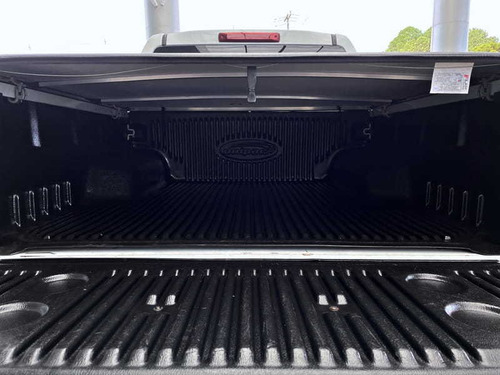 Imagem 13 de 13 de Chevrolet S10 Ls 2.8 Tdi 4x4 Cd 2019