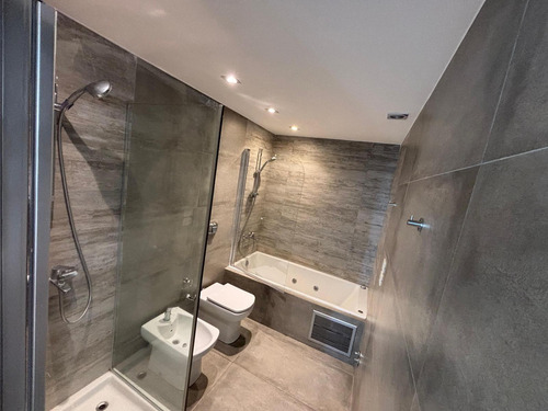 4 Ambientes En Torre Renoir En Alquiler Y Venta Piso 35 -