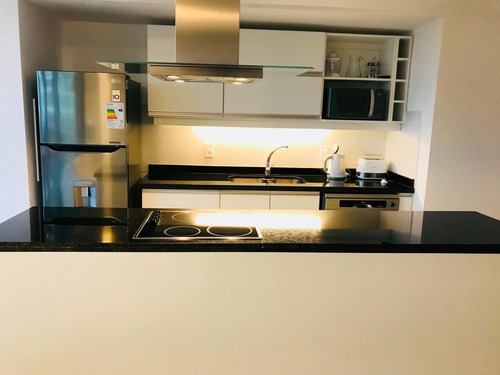 Vendo Apartamento Exclusivo Cerca Del Mar Punta Del Este