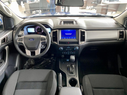 Imagen 4 de 15 de Ford Ranger Xlt 3,2 4x4 At - Mejor Precio