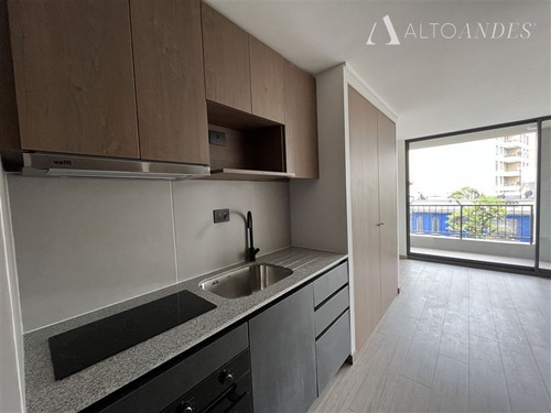 Departamento En Arriendo De 1 Dorm. En Santiago