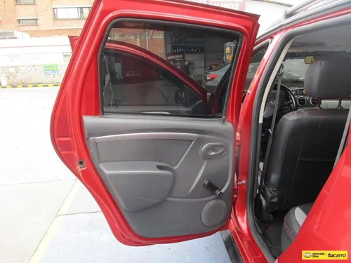 Renault Duster EXPRESSION 1600CC MT AA
