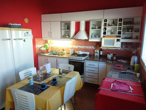 Imagen 7 de 17 de Casa 3 Ambientes Parquizado Y Cochera