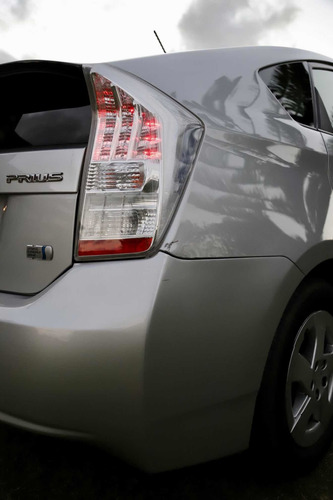 Toyota Prius Híbrido 1.8