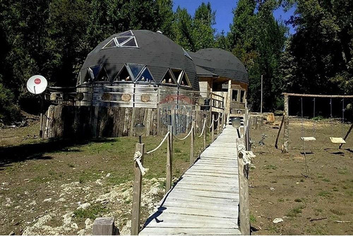 Escape To Tranquil 40,000m² Land In Quellón