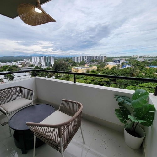 Apartamentos En Torre En La Avenida Hispanoamericana