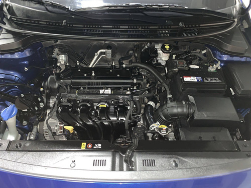 Imagen 14 de 15 de Kia Rio 2019 1.6 Sedan Lx Mt