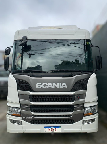 Scania P320 B 8x2 Bitruck 2019 Baú Sider 11 Metros Impecável