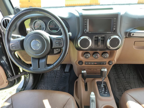 Imagen 9 de 15 de Jeep Wrangler 2014 3.6 3p Sahara 4x4 At