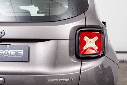 Renegade Sport 1.8l Mt5 Fwd - Taraborelli Cars *