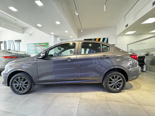 Fiat Cronos 1.3 Drive Mt