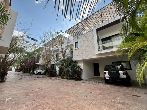 Casa En Venta En Mérida, Diade Temozón, 4 Habit
