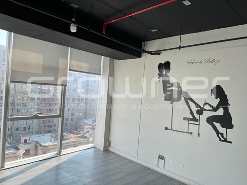 Oficina Con Climatización Y Ventanas Termopanel En Santiago