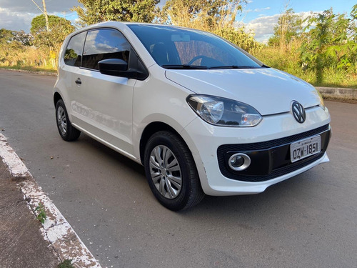 Volkswagen Up! 2015 1.0 Take 3p