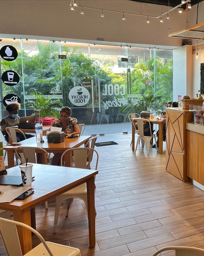 Imagen 5 de 12 de Traspaso Cafetería Con O Sin Franquicia. Urge Por Cambio De Residencia.