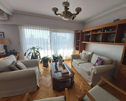 Imagen 4 de 30 de Hermoso Piso De 4 Ambientes Con Cochera Y Balcón Corrido. Muy Luminoso!!