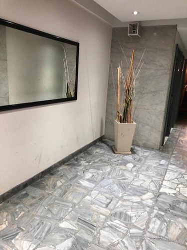 Imagen 5 de 19 de Excelente 4 Amb.-calle-luz-balcón-diario-lavadero