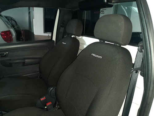 Fiat Strada 1.4 Mpi Hard Working Cs 8v Flex 2p Manual