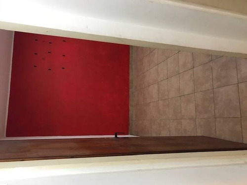Imagen 3 de 14 de Ph Independiente Dos Ambientes . 27 M2 .
