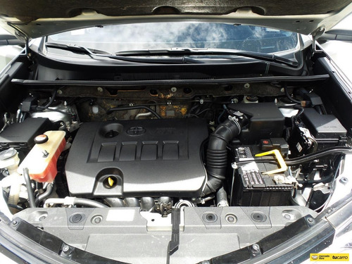 Imagen 10 de 25 de Toyota Rav 4 Wagon