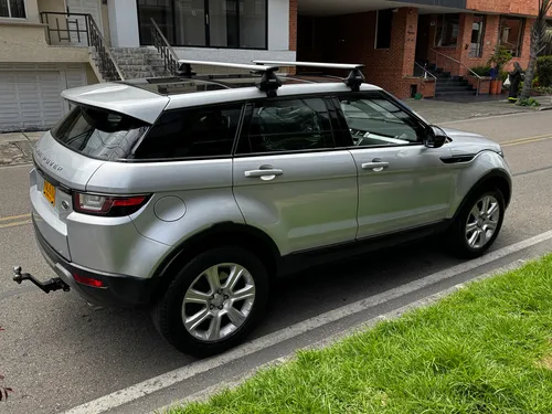 Land Rover (range Rover ) Evoque Se Plus