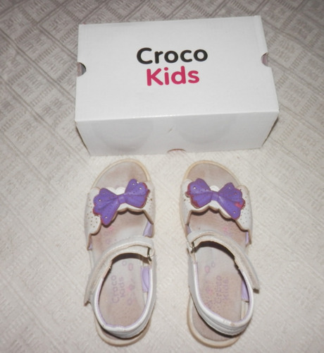 Sandalias Niña Cuero Croco Kids Talle 30 (Usado)
