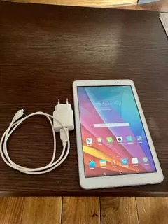 Tablet Huawei Mediapad T1 Blanca/plateada. Muy Buena!