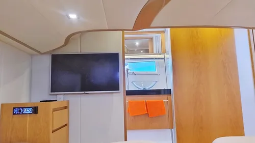 Crucero Klase A K42 Hard Top 2 Iveco 400hp | 2019 | 217 Hs