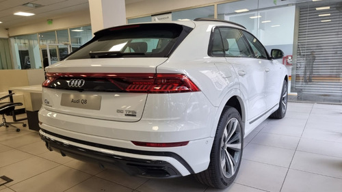 Imagen 2 de 18 de Audi Q8 55 Tfsi Quattro