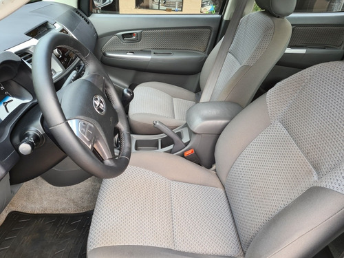 Toyota Hilux 3.0 Cd Sr 171cv 4x2 - B3 2015