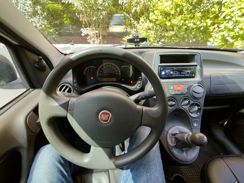 Imagen 6 de 11 de Fiat Panda Dinamic 1.2, Turbo Del 2012 Rápido Y Económico