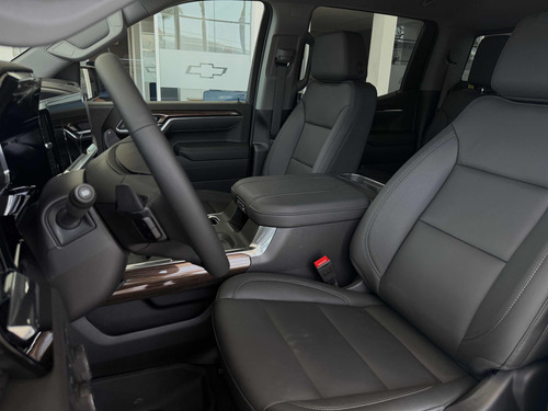 Chevrolet Silverado 2.7 T Doble Cabina 4X4 At