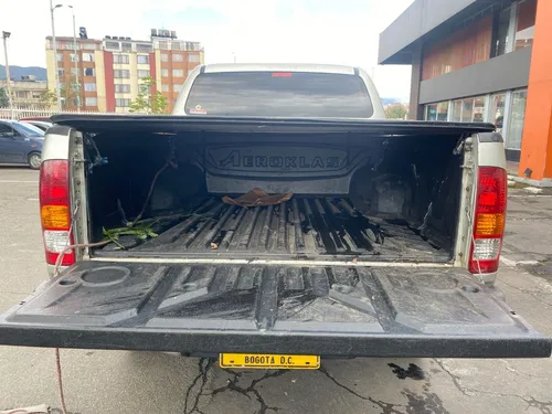 Toyota Hilux 2.7 Mt