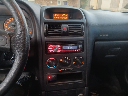 Chevrolet Astra 2.0 Gl