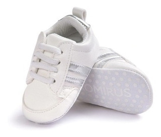 sapatinho de bebe adidas