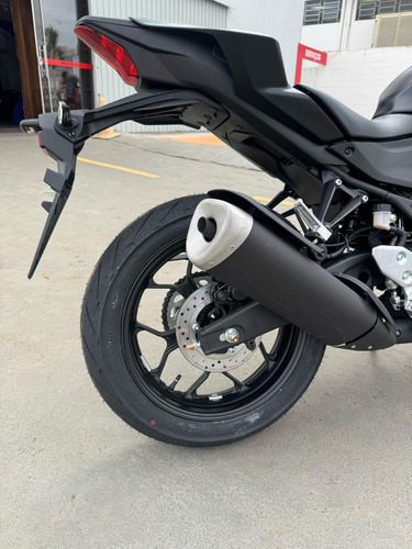 Nova R3 Connected 25/26 + Emplacamento!