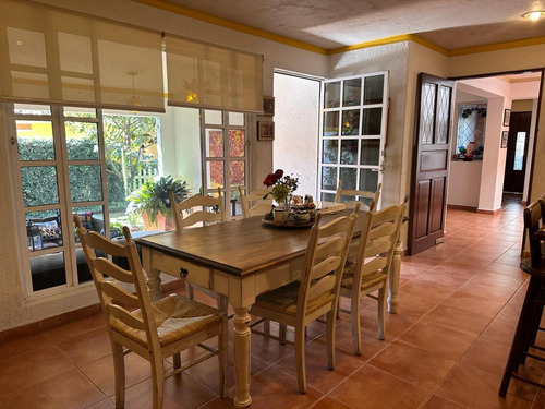 Casa En Venta En Metepec, Residencial Campo Viejo, 4 Recámaras, Terraza Y Jardín