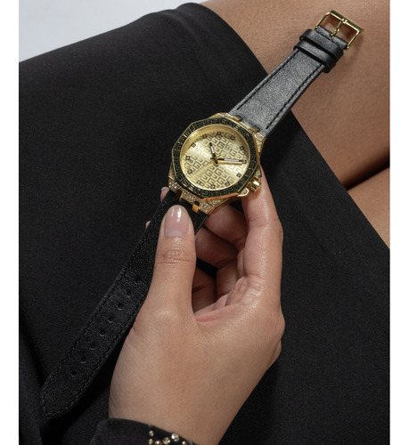 Reloj pulsera Guess GW0547L3 con correa de cuero color negro - fondo dorado