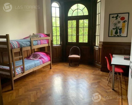 Apartamento - Centro - Amplio - Al Frente, Balcón, G.c 11.500