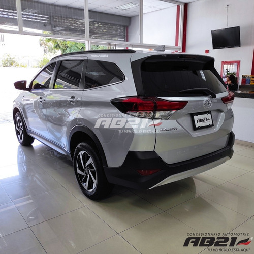 Imagen 6 de 11 de Toyota Rush G
