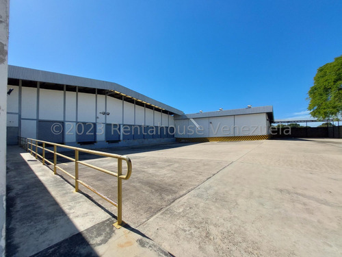 Imagen 14 de 30 de Galpon Remodelado En Venta Planta Total Oficinas Modernas Puente Carga Estef 23-20128