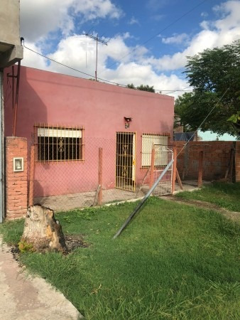 Casa En La Reja A Refaccionar