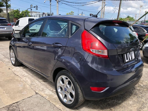 Imagen 14 de 25 de Ford Fiesta Kinetic Design Titanium 1.6 Año2013 - Liv Motors